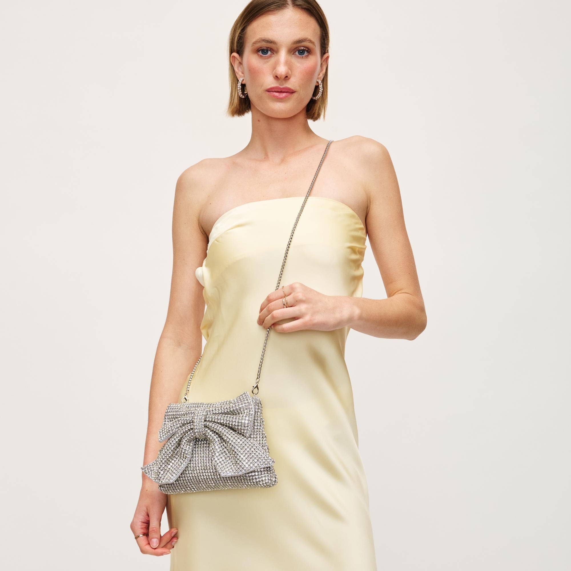 Urban Expressions - Wholesale Clutch - Dames - Gretchen avondtas met strik en strassteentjes9