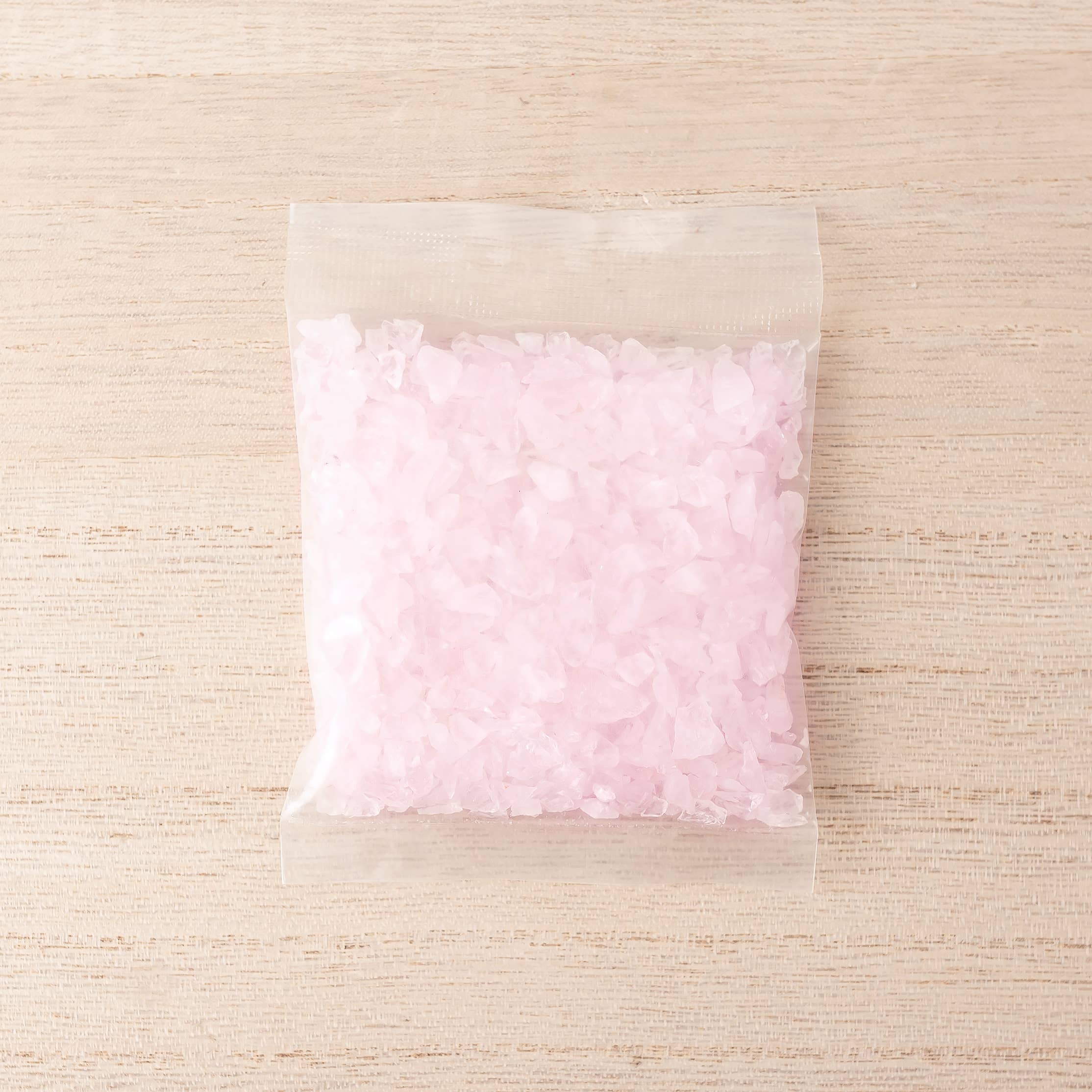 Sarimoire - Vente Pierre et cristal de spiritualité - Mini éclats de cristal brut de quartz rose - Pointes de cristal1