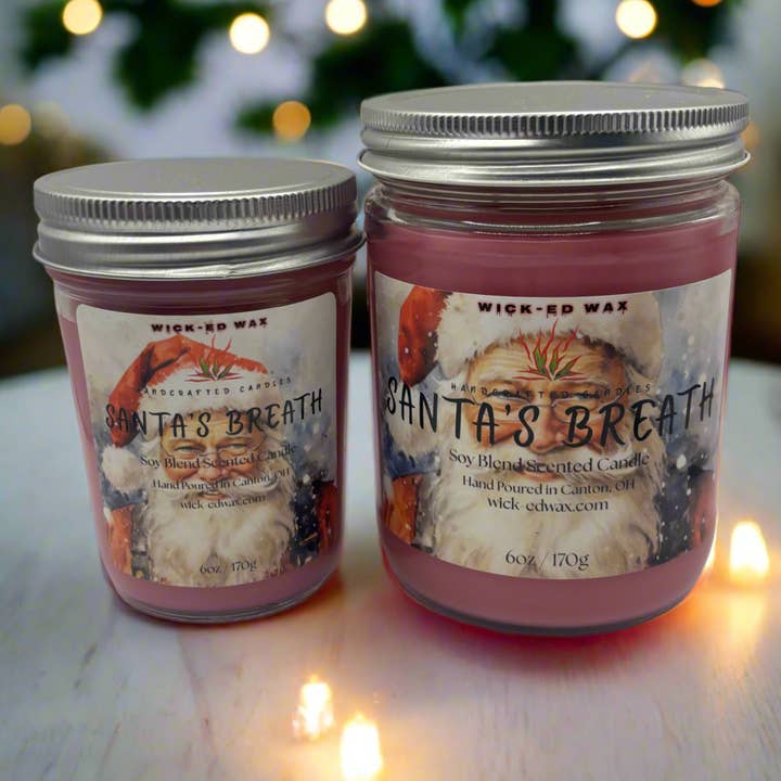 Wick-ed Wax Candles - Vendita all'ingrosso Candela in vasetto - Respiro di Babbo Natale - Candela Profumata al Profumo di Prugna Zuccherata1