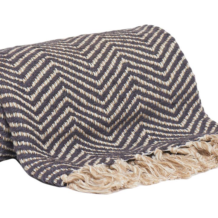 House Of Harkaari - Wholesale Throw Blanket - Cotton Throw | Chevron Alternate Pattern | Fringe Ends5