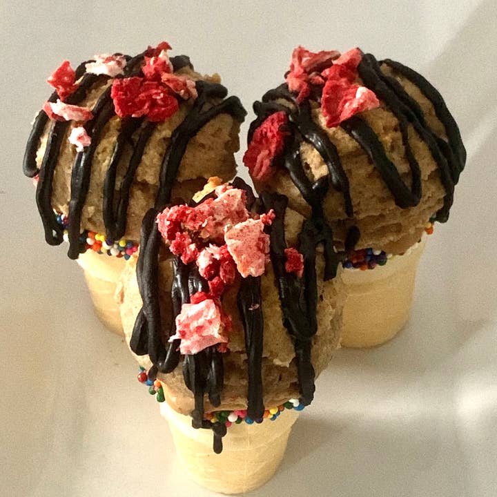 The Blue Cerebus Dog Bakery - Wholesale Pet Treats - Dog - Banana Split Haagen Dogz