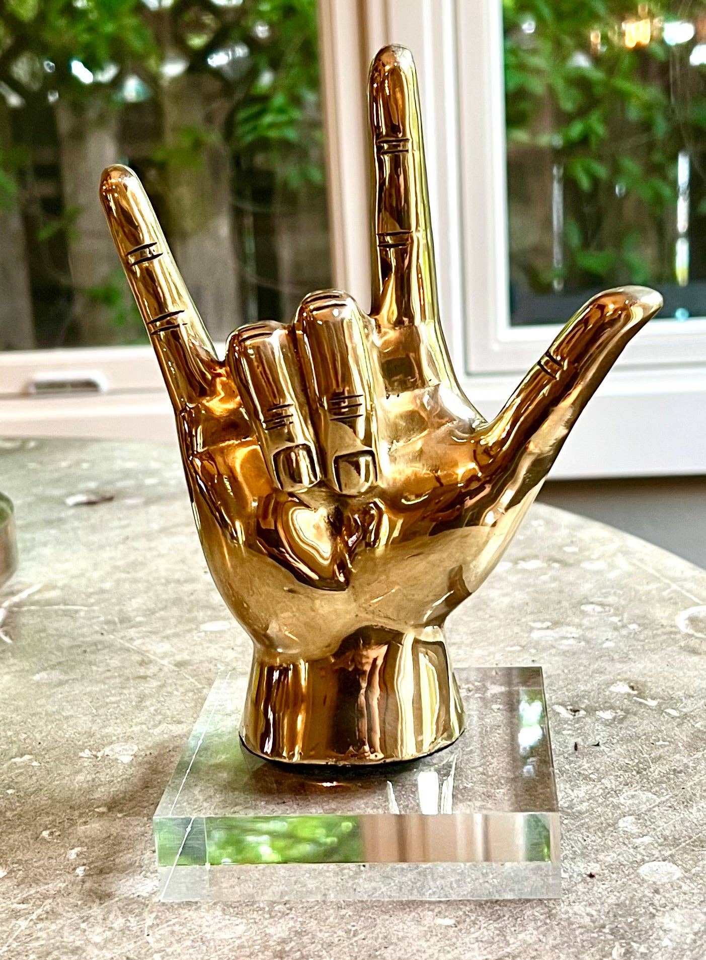 PRIZE - Wholesale Sculpture - The "I Love You" Hand Sign Sculpture in Brass9