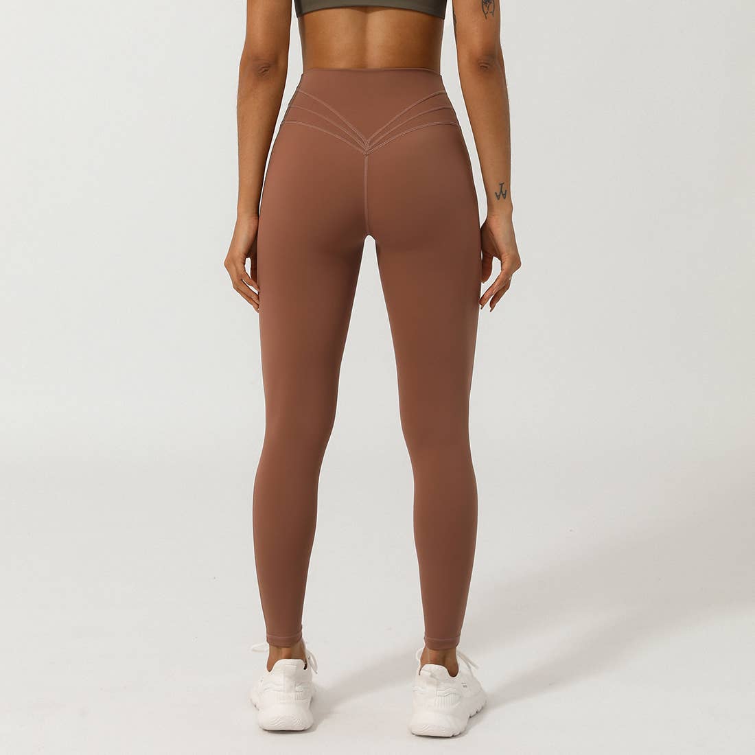 Sodalemon - Wholesale Sport-/loungelegging - Dames - Sportleggings met V-kruis taille en butting lift voor dames10