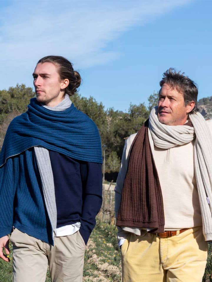 Estola Serra di Ferro para venta al por mayor de Napo & Leon