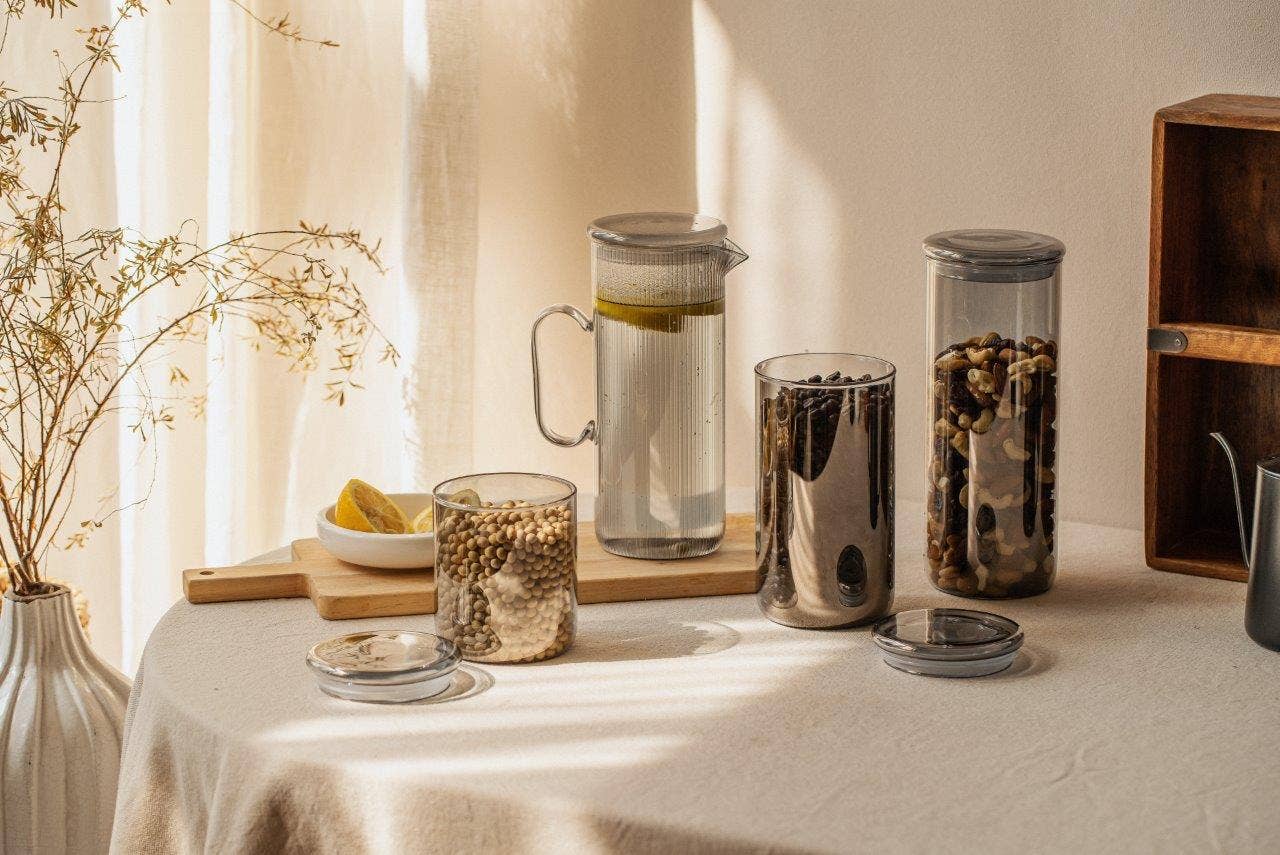 NUTS Innovations - Vente Eau gazeuse - Carafe à eau 1,2 L en verre borosilicate recyclé NUTS Innovations8