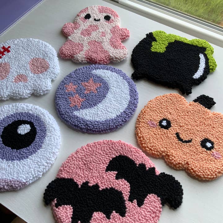 Halloween Mug Rug for wholesale by Mystic Mug Rugs