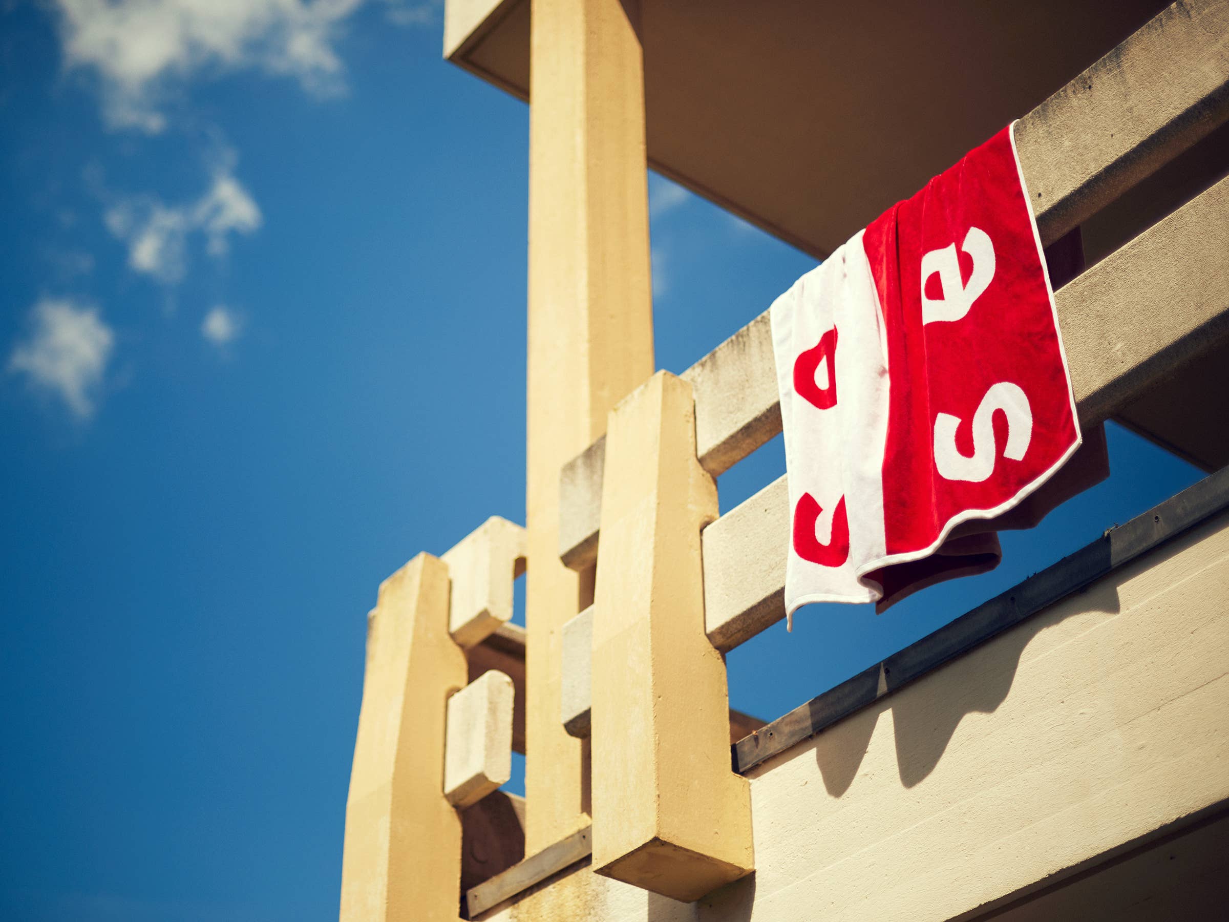 Serra - Wholesale Beach Towel - Rocco Beach Towel1