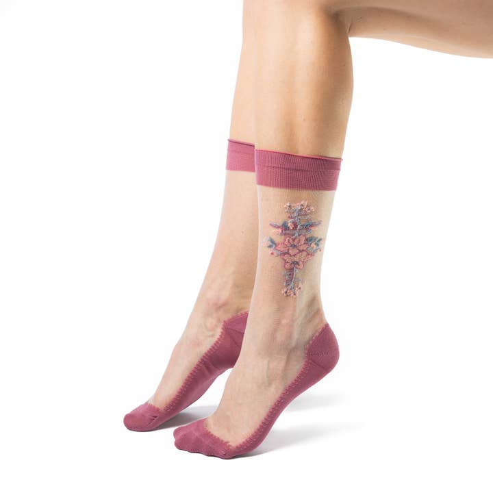 Chloé Calzino pour la vente par Calze Andre