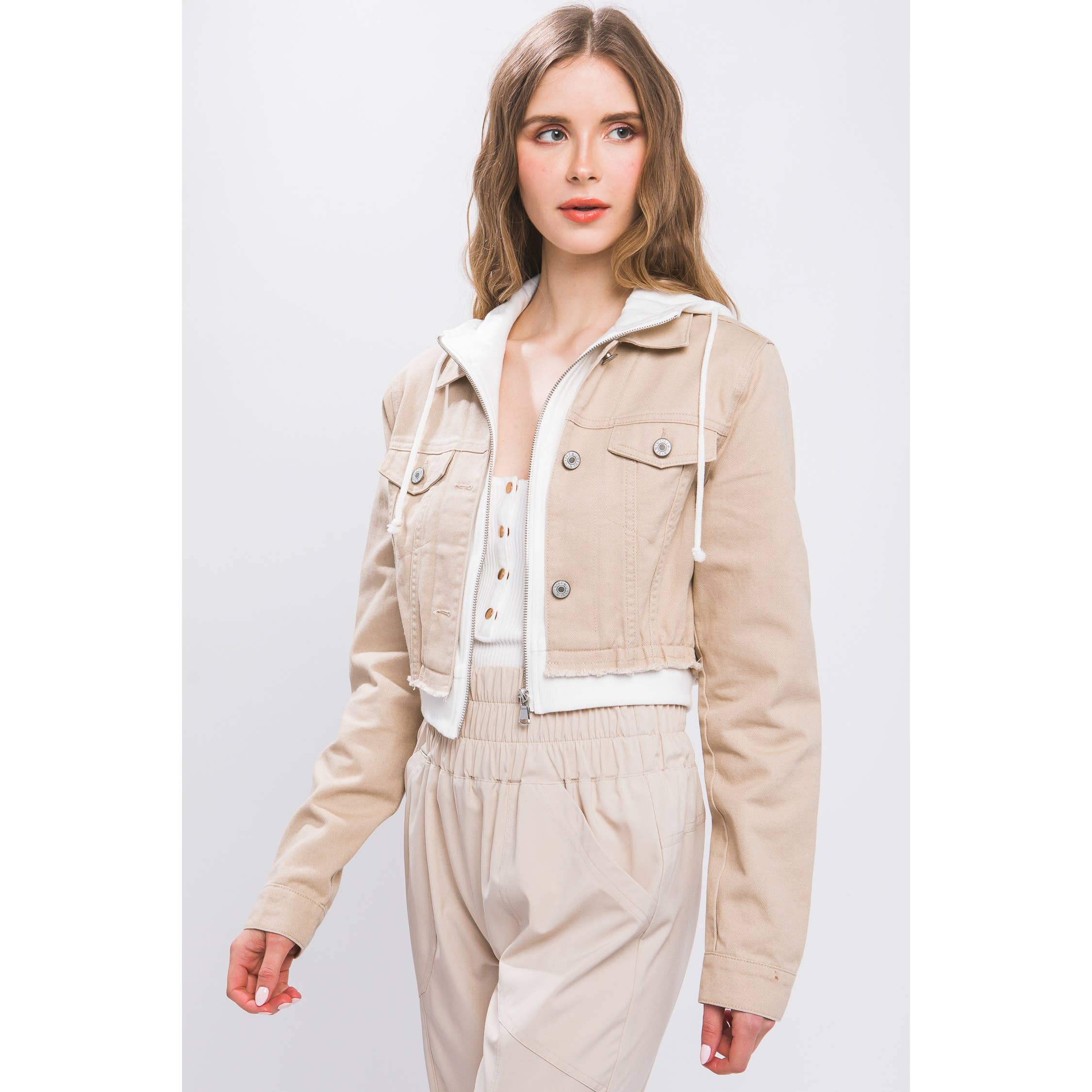 Apolline – Großhandel Jacke – Damen – Kurz geschnittene Jeansjacke19