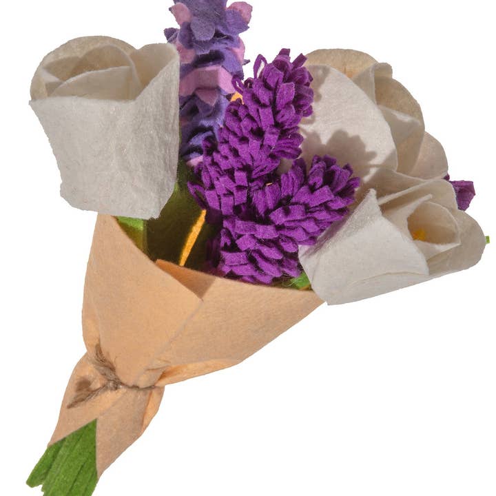 Silk Road Bazaar - Wholesale Artificial flowers - Petite White Tulip Bouquet