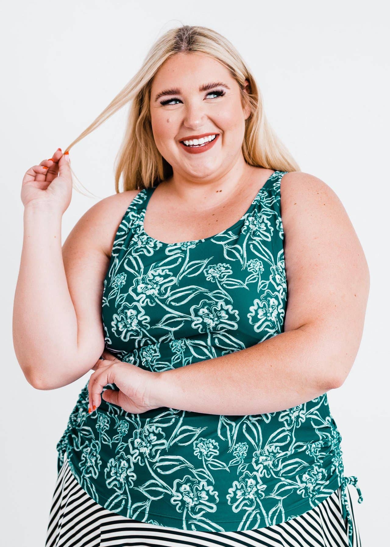 Calypsa – wholesale Bikiniöverdelar – Dam – Maya Tankini-bikinitopp med avtagbara kupor - Blommönster5