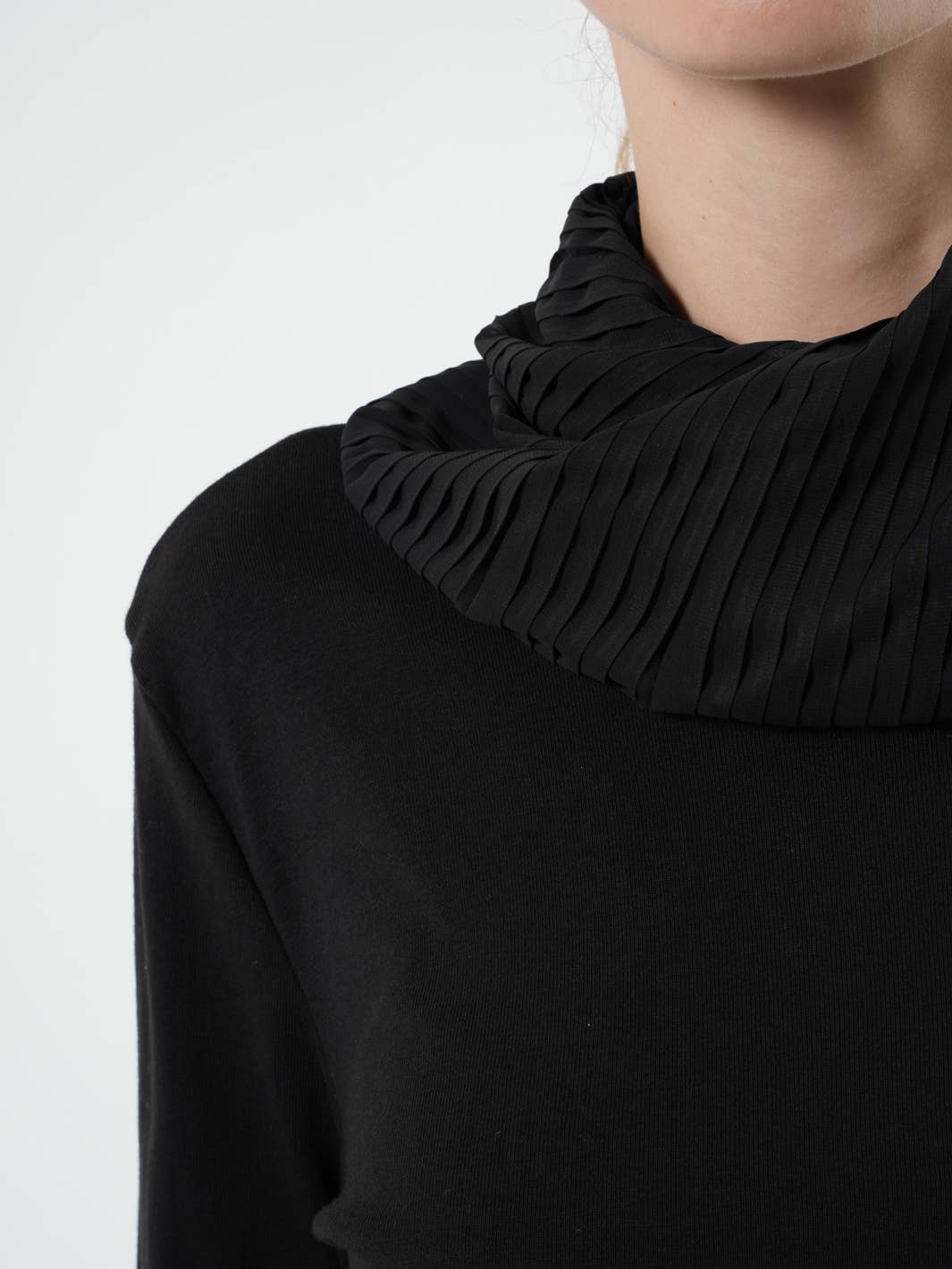 Metamorphoza - Wholesale Tuniek - Dames - Tuniek met col en lange mouwen met duimgaten8