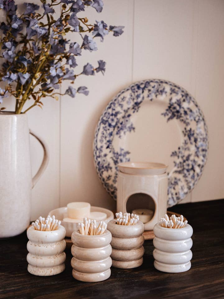 Pot à allumettes en céramique pour la vente par Mimi & August