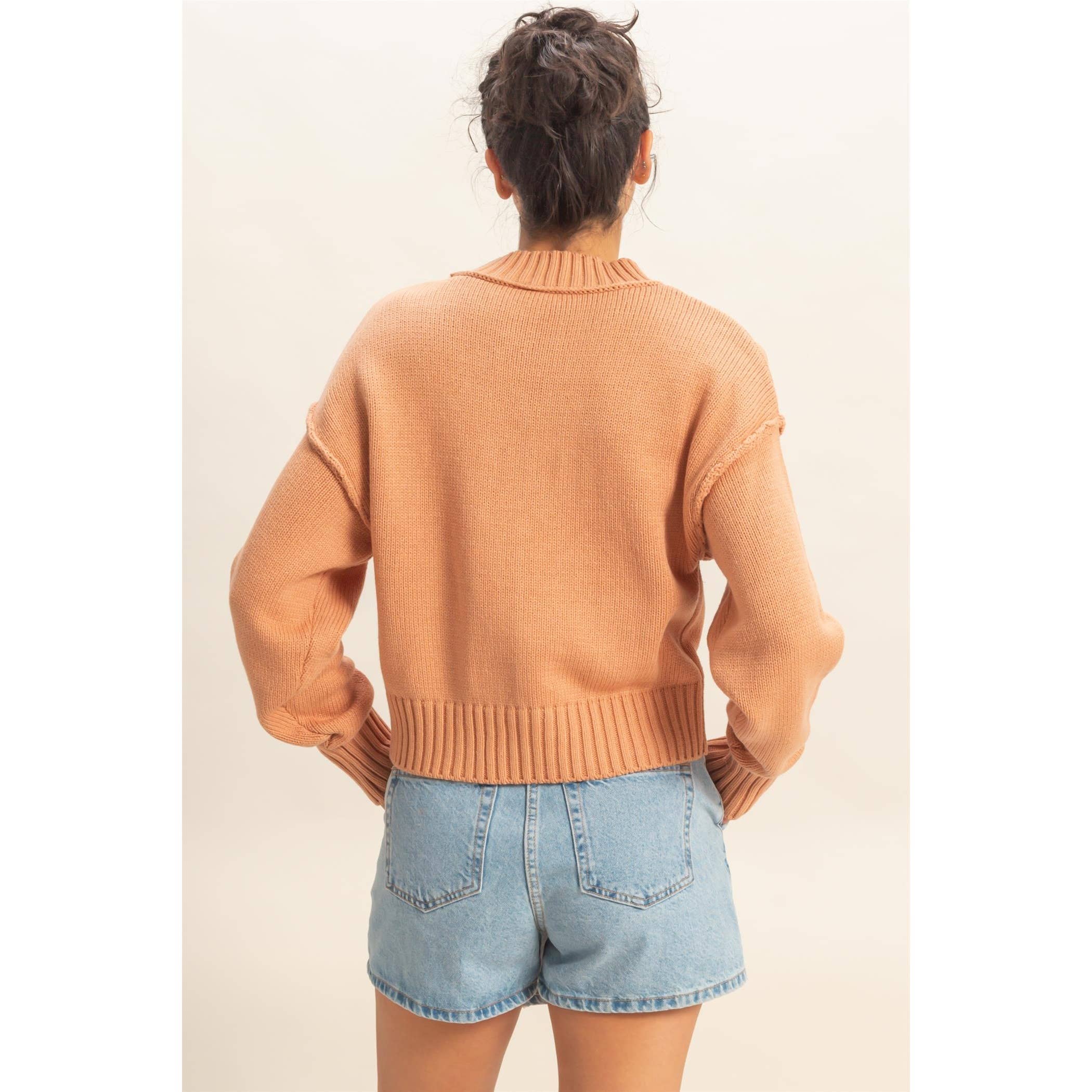 HYFVE – Großhandel Strickpullover – Damen – Pullover mit Stehkragen und Naht vorne1