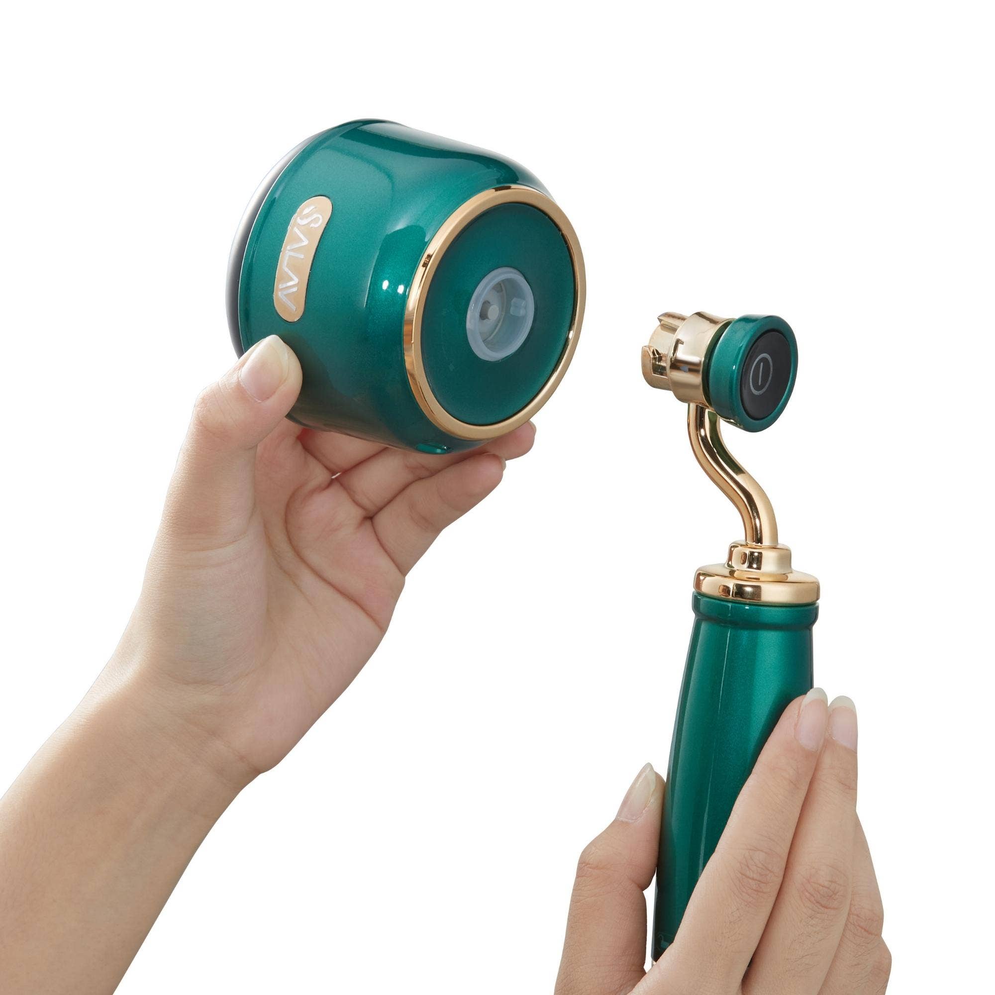 Salav-True & Tidy - Wholesale Lint Roller - Retro Edition Rechargeable Fabric Shaver and Lint Roller1