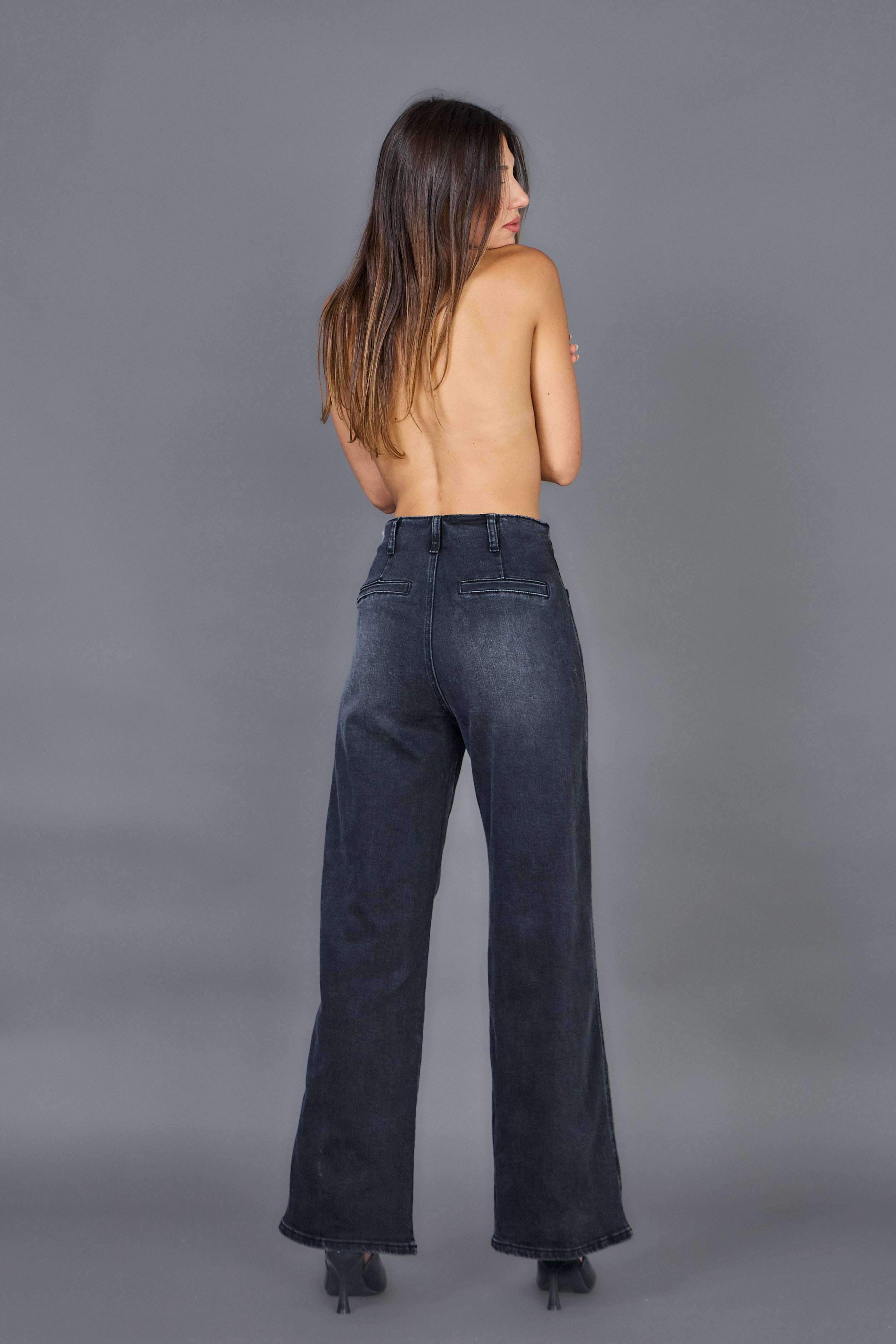 ANA & LUCY - Wholesale Jeans - Women's - Wide-Leg Jeans (Button Closure) "Audrey" - ANA & LUCY4