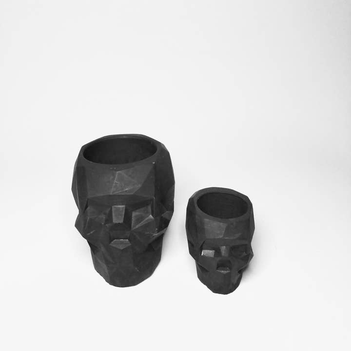 NATURAL BY HAGELSIEB – wholesale Plant pot – CONCRETE MINI SKULL2