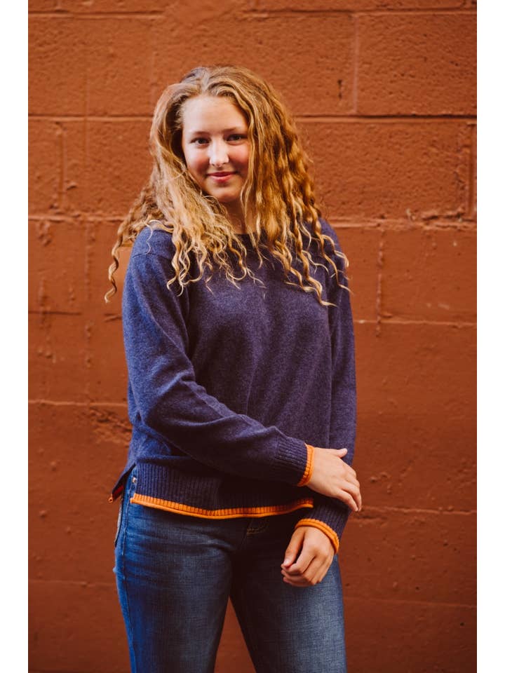 Joyride Supply - Wholesale Knit Sweater - Women's - 100% Cashmere No.15 Jayne Crewneck11