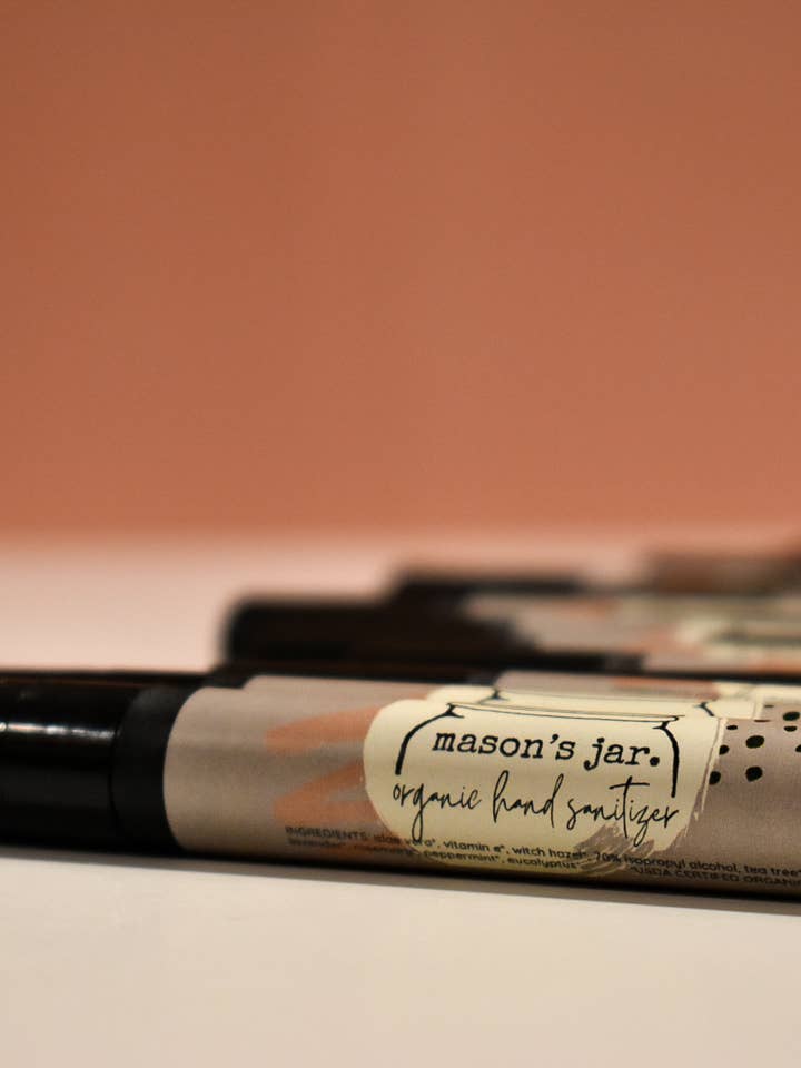 désinfectant pour les mains pour la vente par mason’s jar.