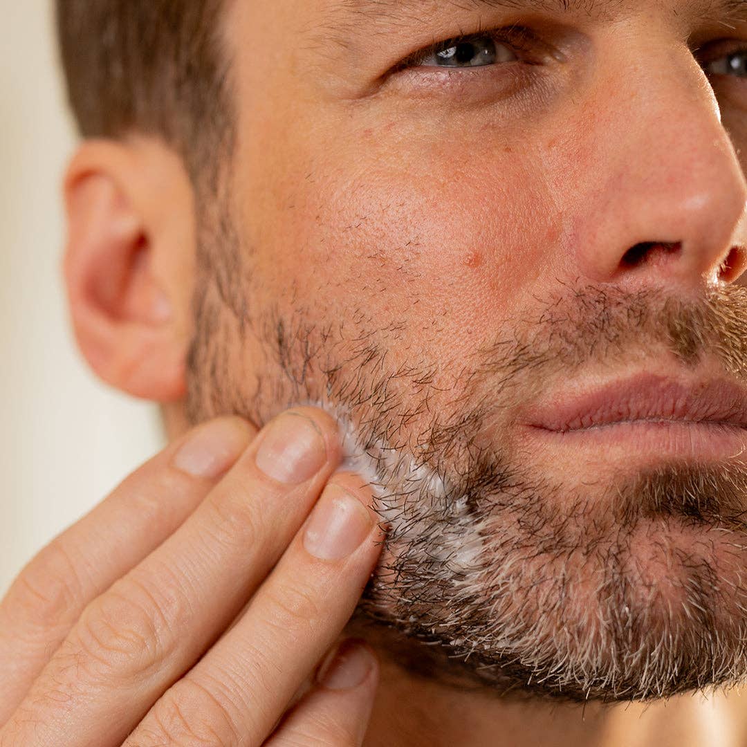 Shakeup Cosmetics - Wholesale Beard Styling Product - THE MANE EVENT Beard Oil Serum3