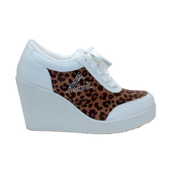 CASH for wholesale by VOLATILE + SBICCA