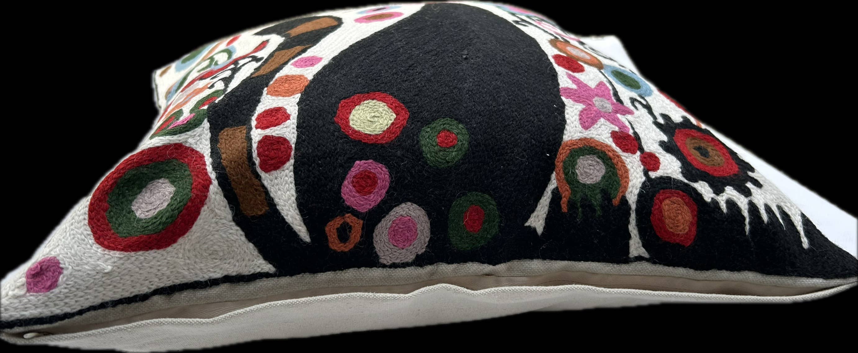 Cashmere Crafts Inc - Wholesale Throw/Decorative Pillow - Hand-Embroidered Cat Design Pillow - 18-inch Square2