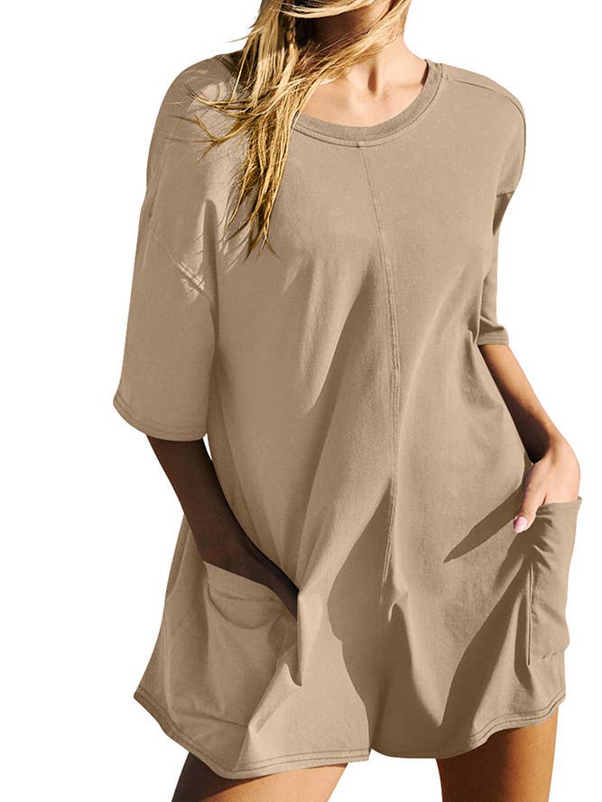 UNISHE - Wholesale Romper - Women's - Backless V Neck Short Sleeves Loose Pockets Romper ASJP0791