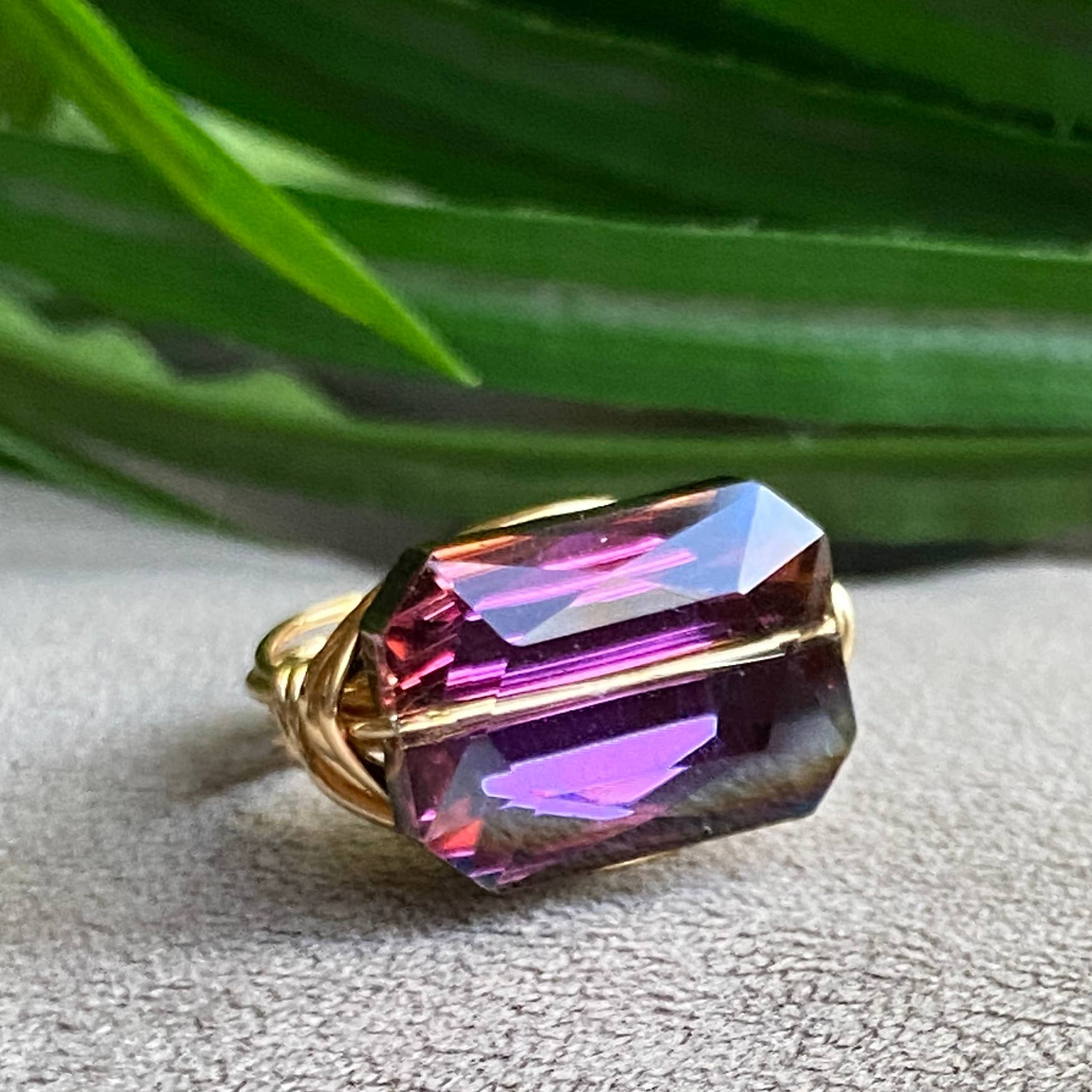 Marble Designs Jewelry – Anel de cocktail/declaração por atacado – Crystal Ring Cocktail Statement Fio Prata Envolvido