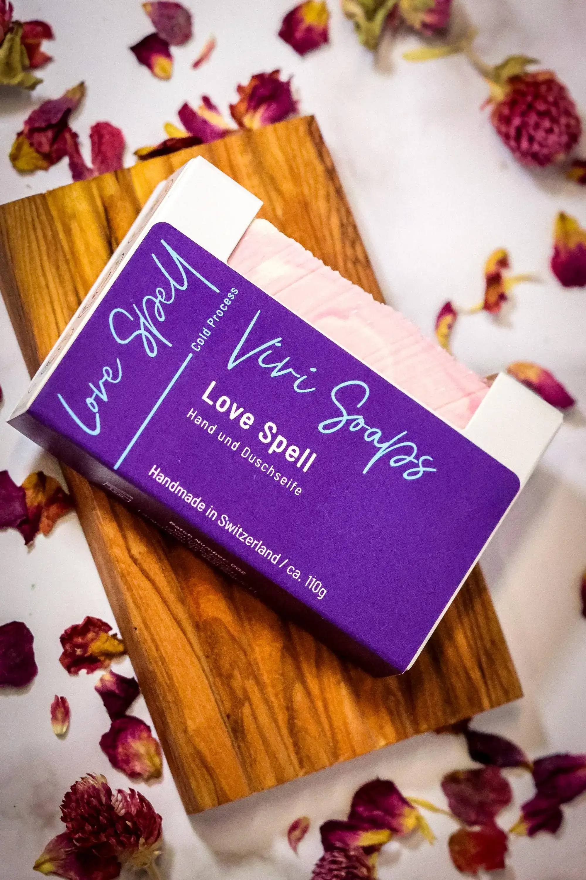 ViviSoaps – Großhandel Feste Seife – Love Spell handgemachte Seife 4