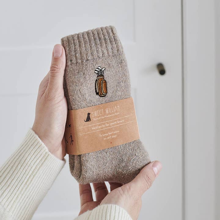 Chaussettes en laine pour amateurs de sport avec sac de golf et clubs pour la vente par Sweet William Designs