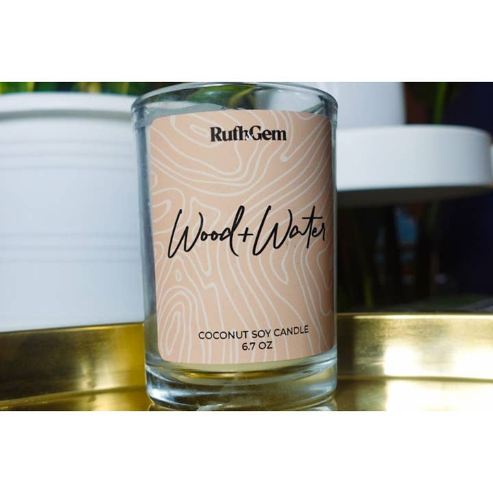 Hout & water kaars voor wholesale door Ruth & Gem