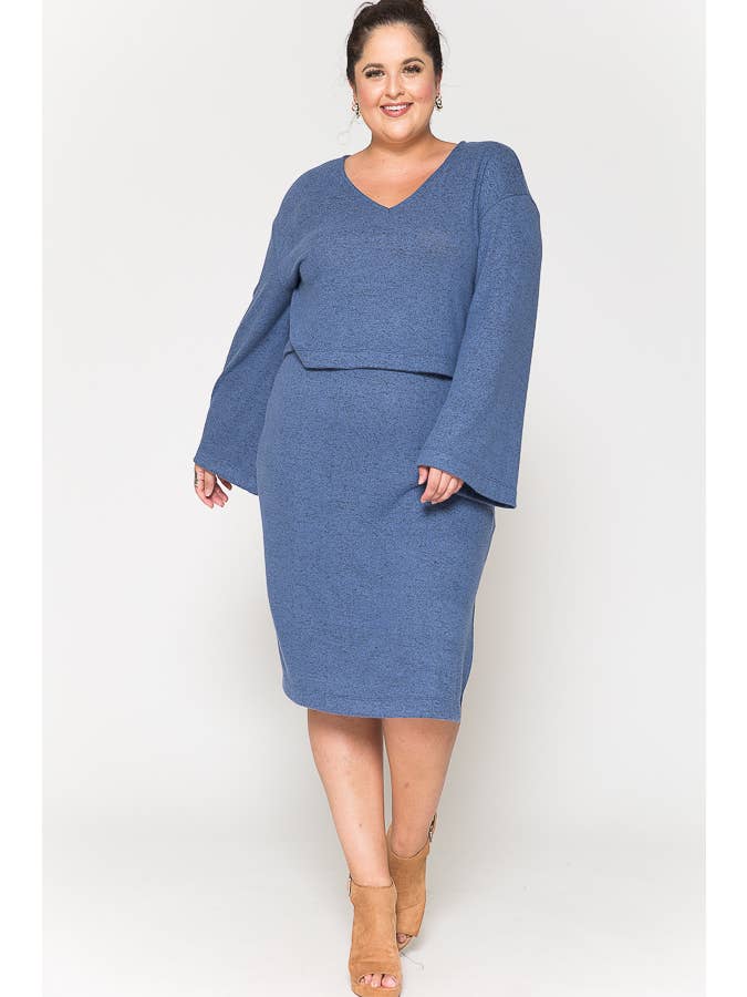 Story Teller - Wholesale Top & Skirt Set - Women's - Plus Size V-Neck Top & Knee Length Slit Skirt 2 Piece Sets