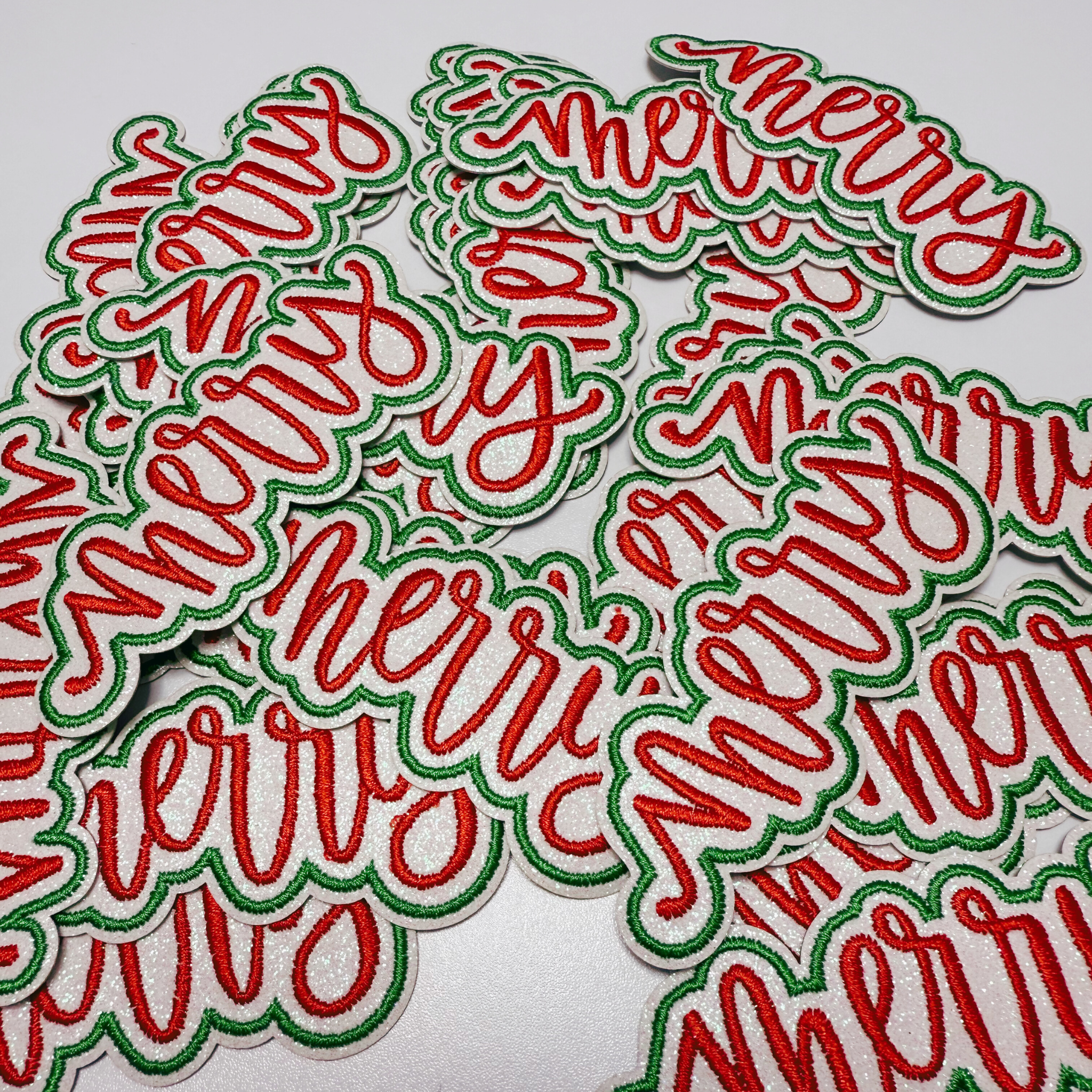 TEELUX - Wholesale Patch - 4" Merry in Red & Green w Sparkles -  Embroidered Hat Patch1