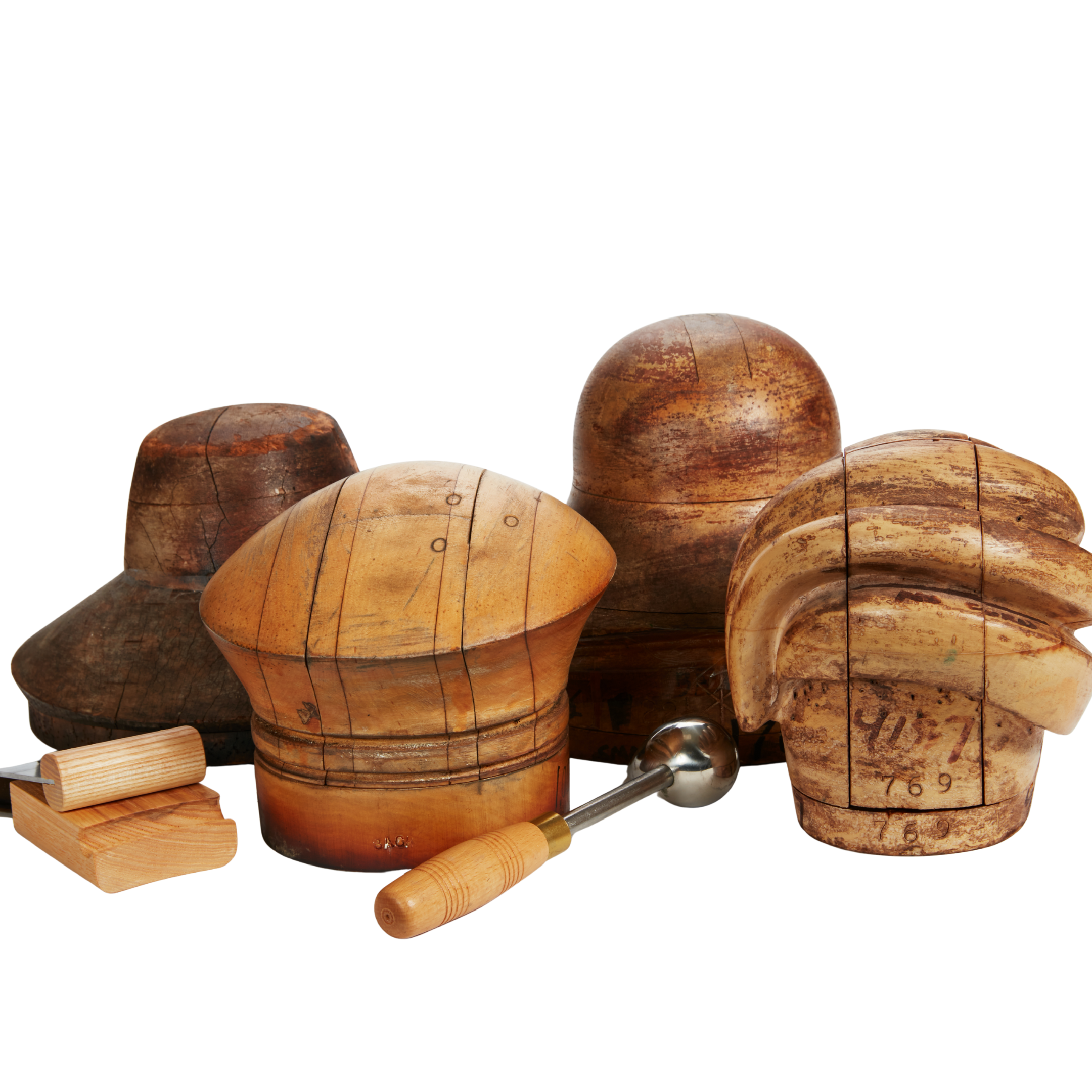 Kathy Jeanne Millinery - Vendita all'ingrosso Cappello cloche - Donna - Cloche rossa in lana anni '20 con rosa in velluto nero1