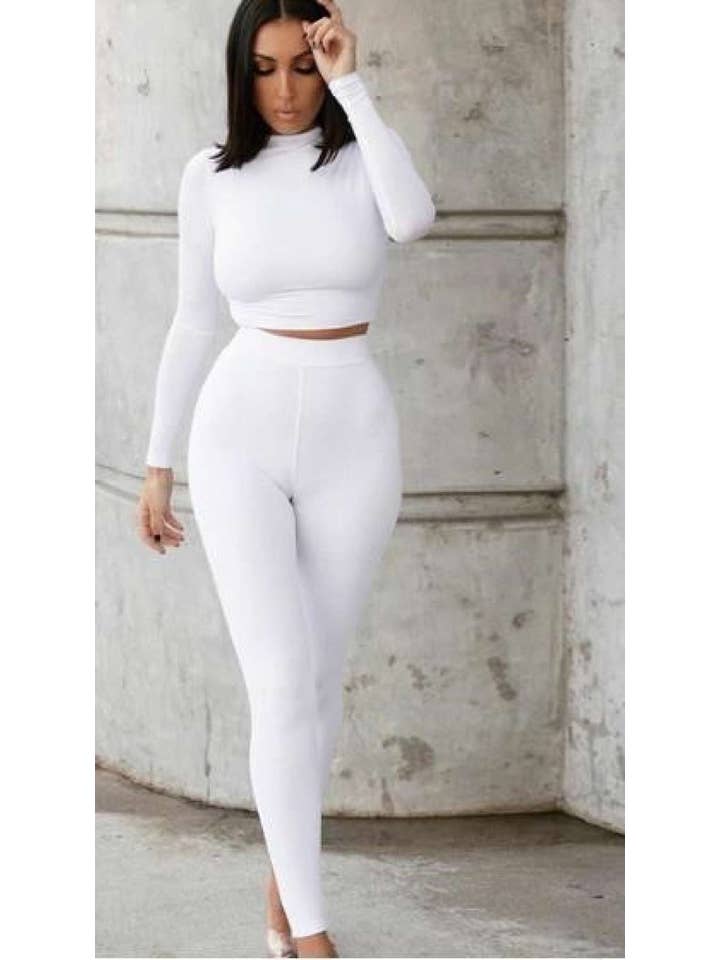 Queen Fashion - Wholesale Activewear Set - Women's - fit long sleeve top leggings sports set
