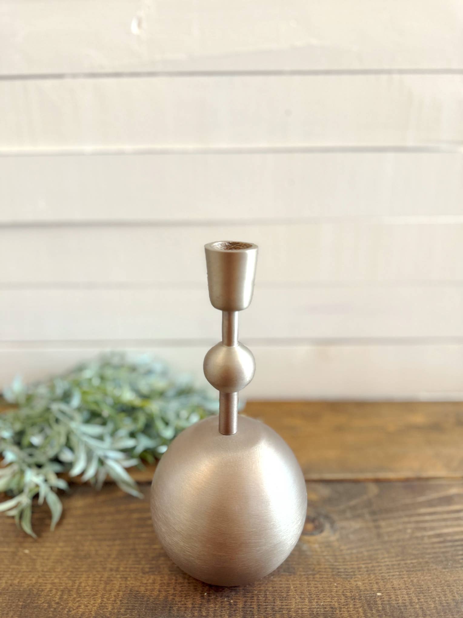 Made Market Co. - Wholesale Candle Holder - Medium Stacked Orb Taper Candle Holder 1