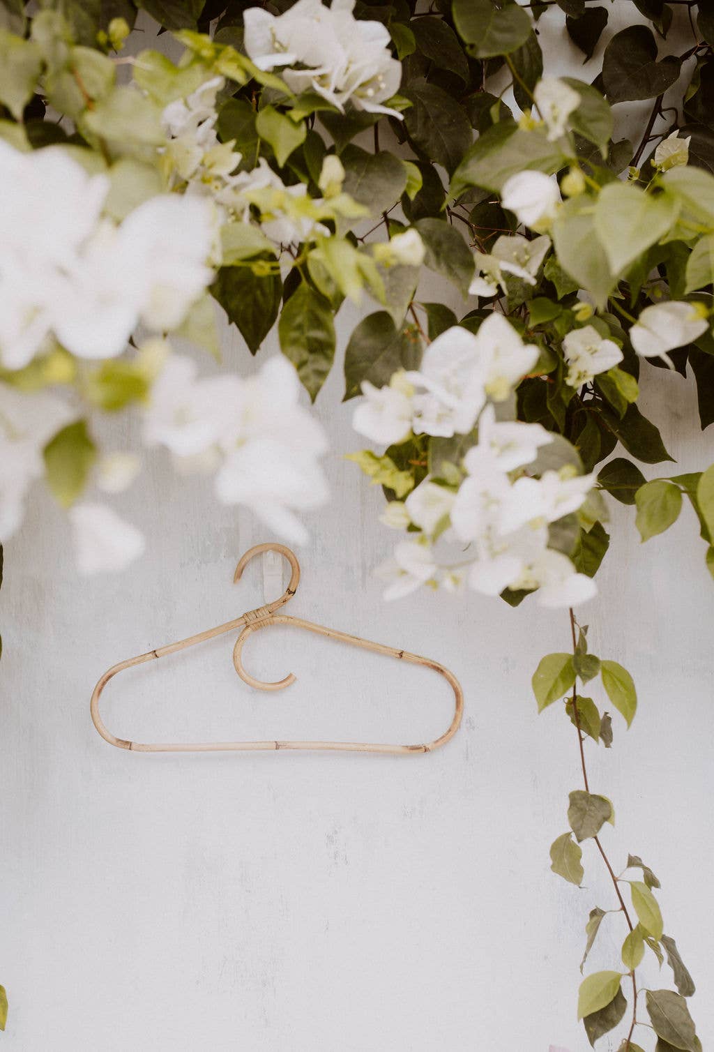 Village Thrive - Wholesale Clothes Hangers - Traditional Rattan Hanger6