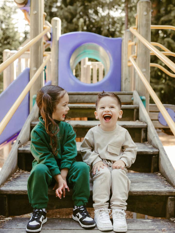Raglan Playwear Set in Pale Grey for wholesale on Faire8