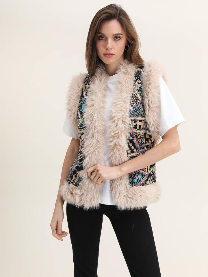 Ohana Vest - IS23800 for wholesale by Cherry Paris
