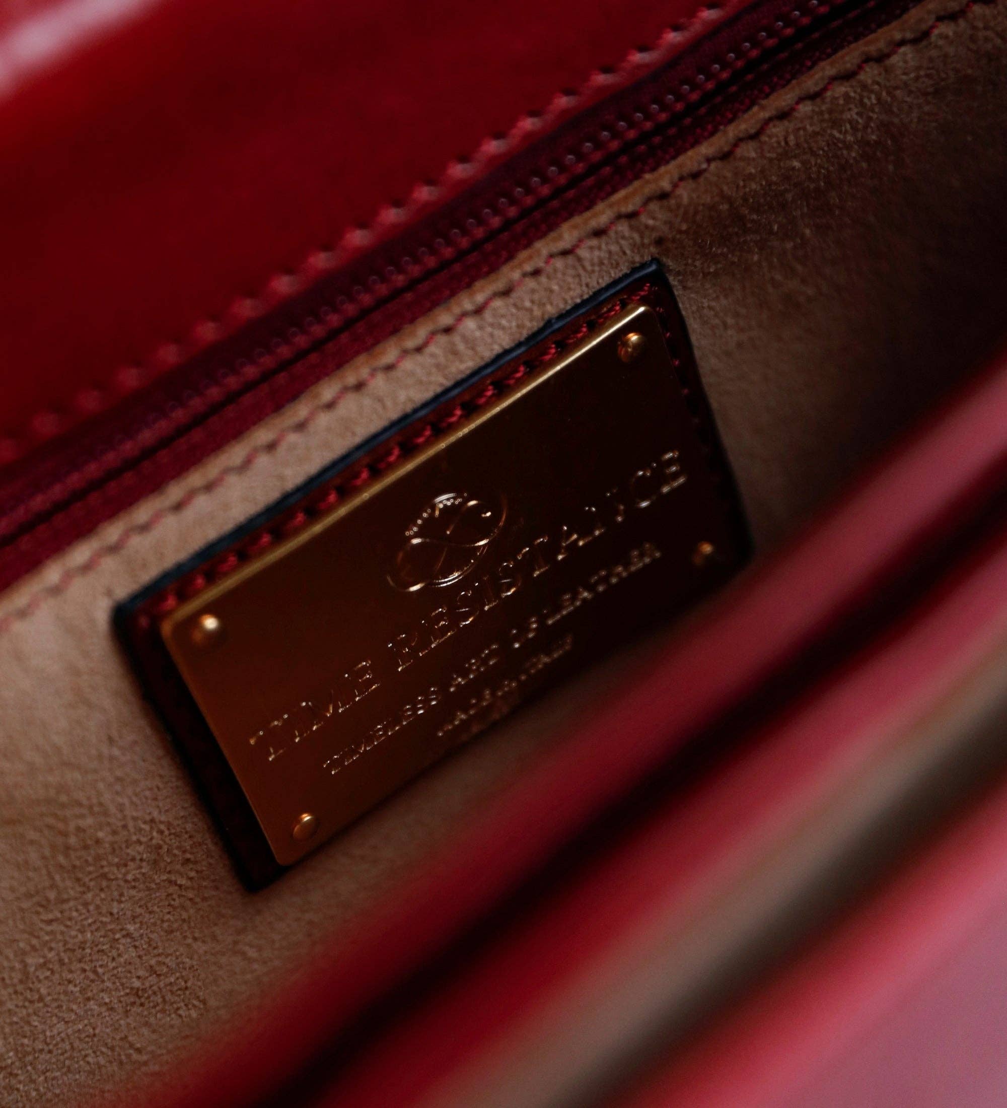 Time Resistance – wholesale Crossbody bag – Women's – Leather Saddle Bag for Women - Moonfleet25