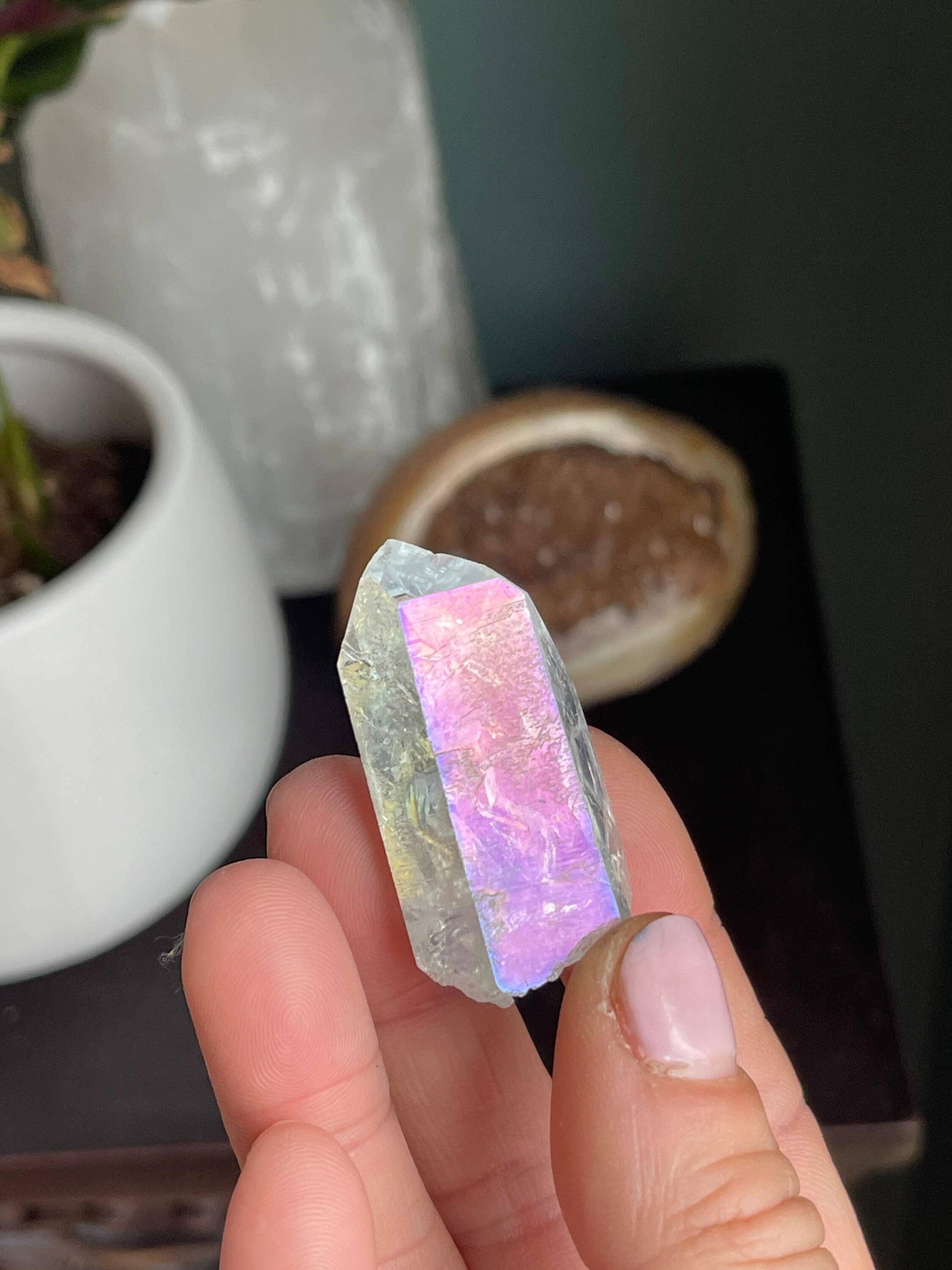 Tumbledshop - Wholesale Spiritual Stone/Crystal - Angel Aura Quartz Crystal Points, Rainbow Aura Crystal7