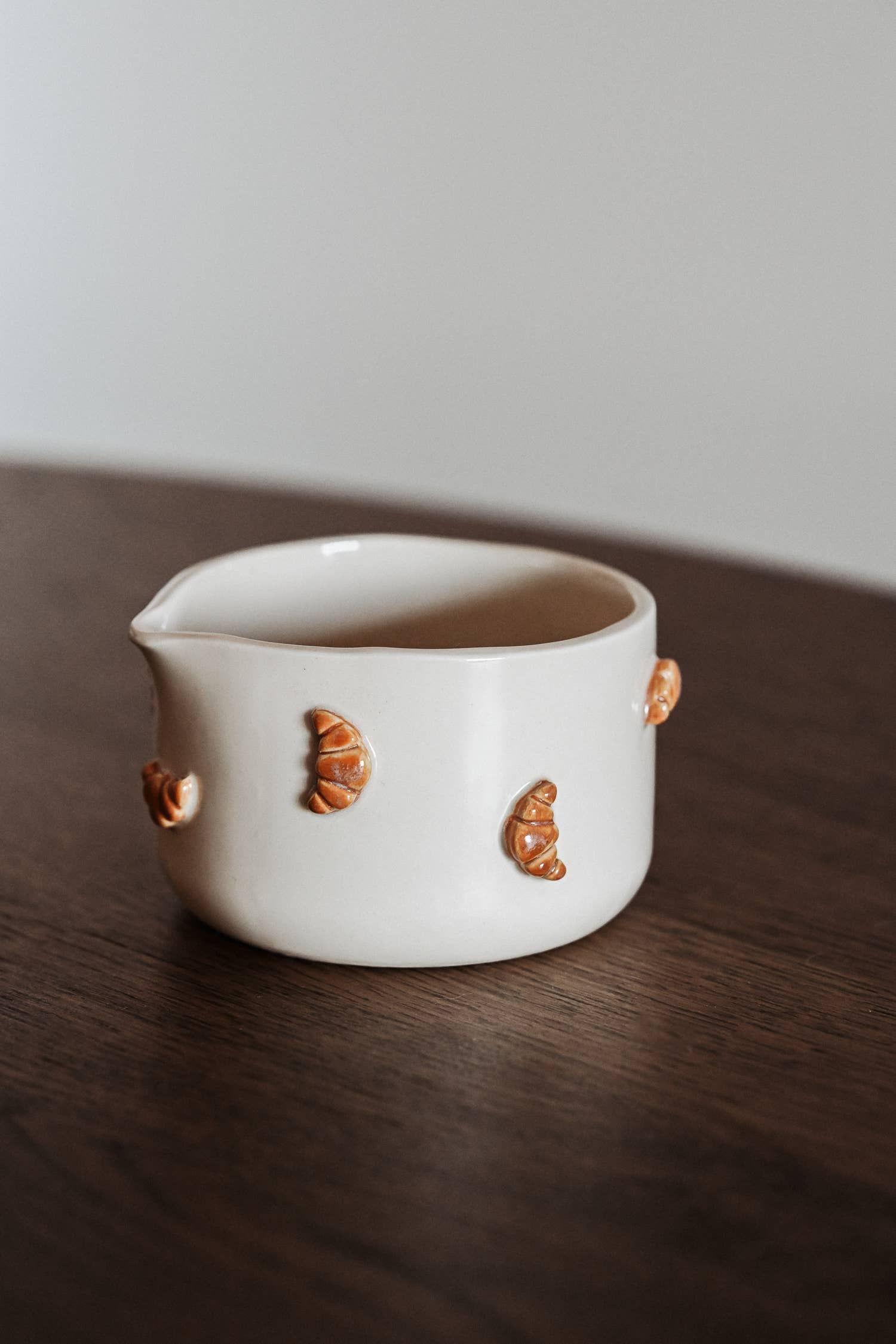 Studio ÜM - Wholesale Bowl - Matcha Bowl Croissant6