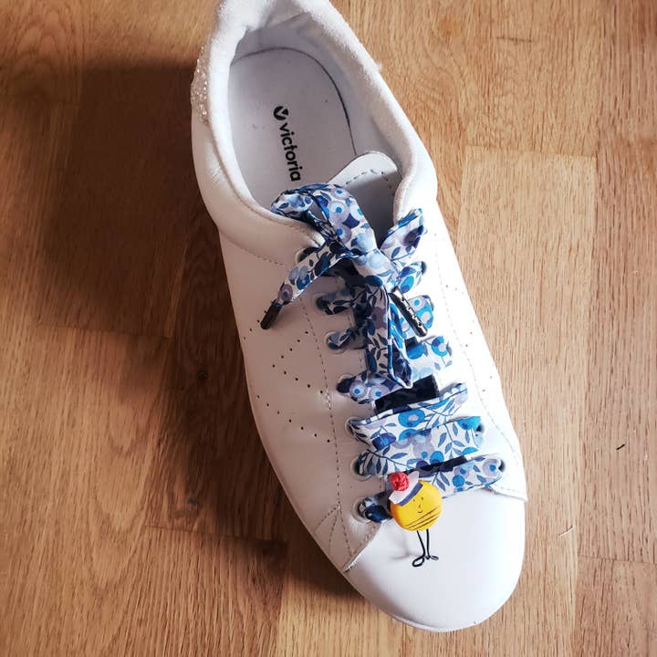 French Freluch - Wholesale Shoelaces - Unisex - Liberty fabric laces, Wiltshire Curacao pattern3