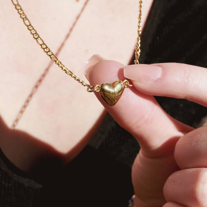 WJW - Wholesale Clasp - 18K Gold PVD Stainless Steel Heart Magnetic Clasp 9