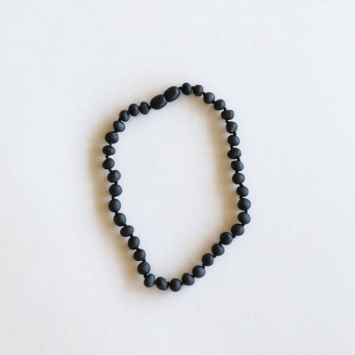 CanyonLeaf - Vendita all'ingrosso Collane di perline/perle - Ambra nera grezza del Mar Baltico || Collana con chiusura a spirale con perline