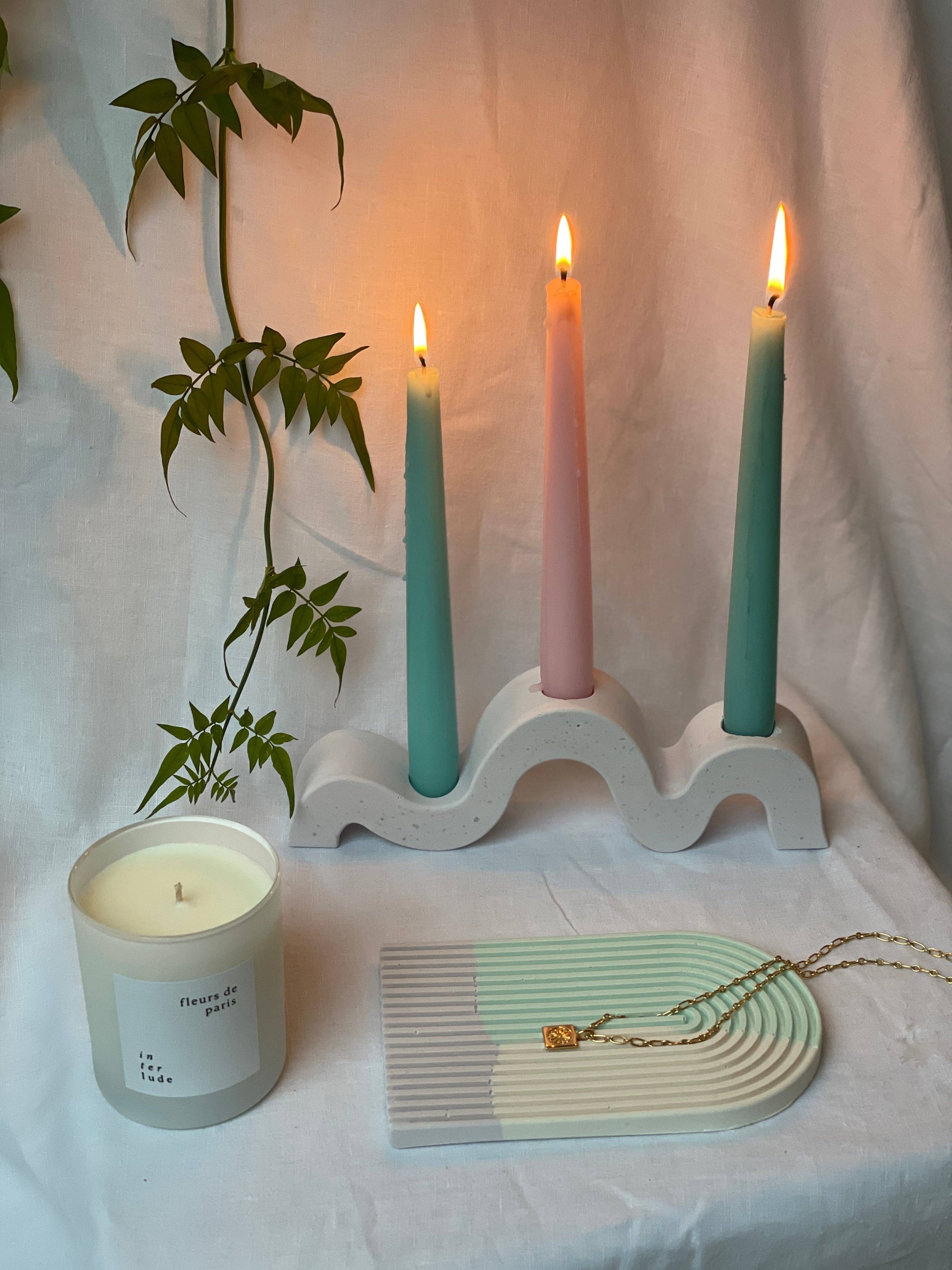 Interlude Candles – wholesale Candle holder – Wavy Candle Stick Holder5