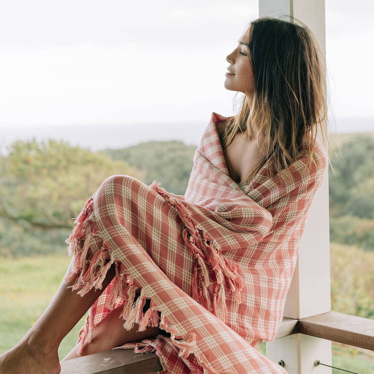 Slowtide – wholesale Throw blanket – Palaka Lightweight Throw3