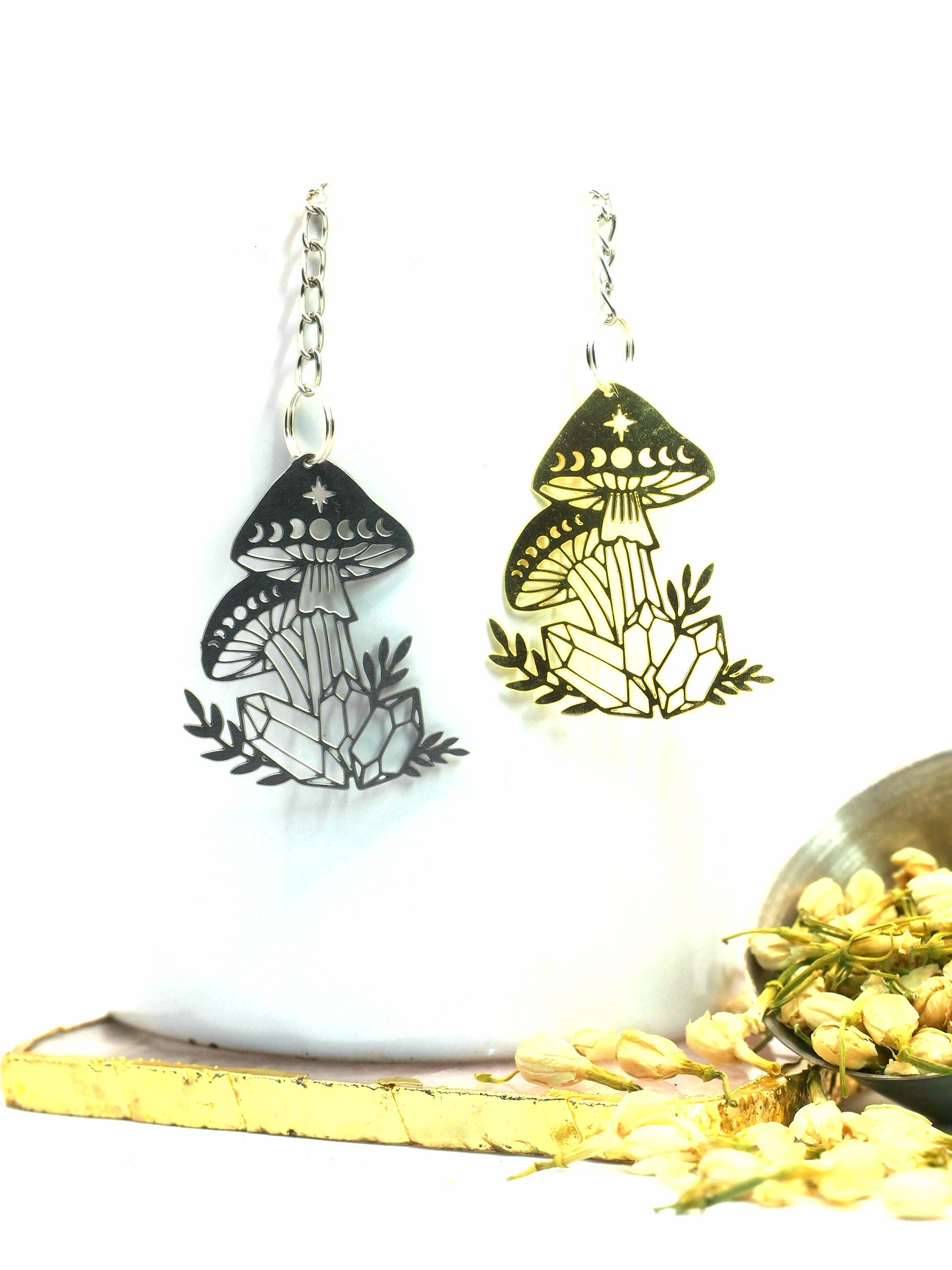 Loveyenergy & Blessings - Wholesale Tea Strainer/Infuser - Mystic Garden Gold Loose Leaf Tea Infuser1