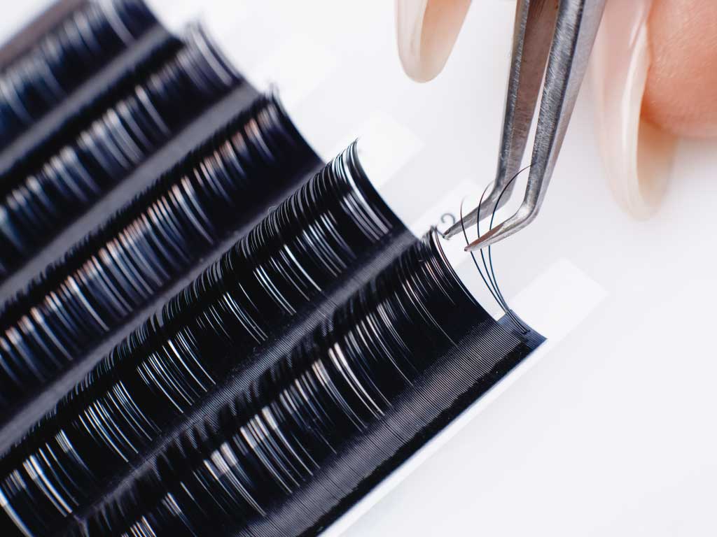 CILONG - Wholesale False/Fake Eyelashes - B/C/D Bands Bouquet Eyelash Extensions in 5D/0.06/MIX2