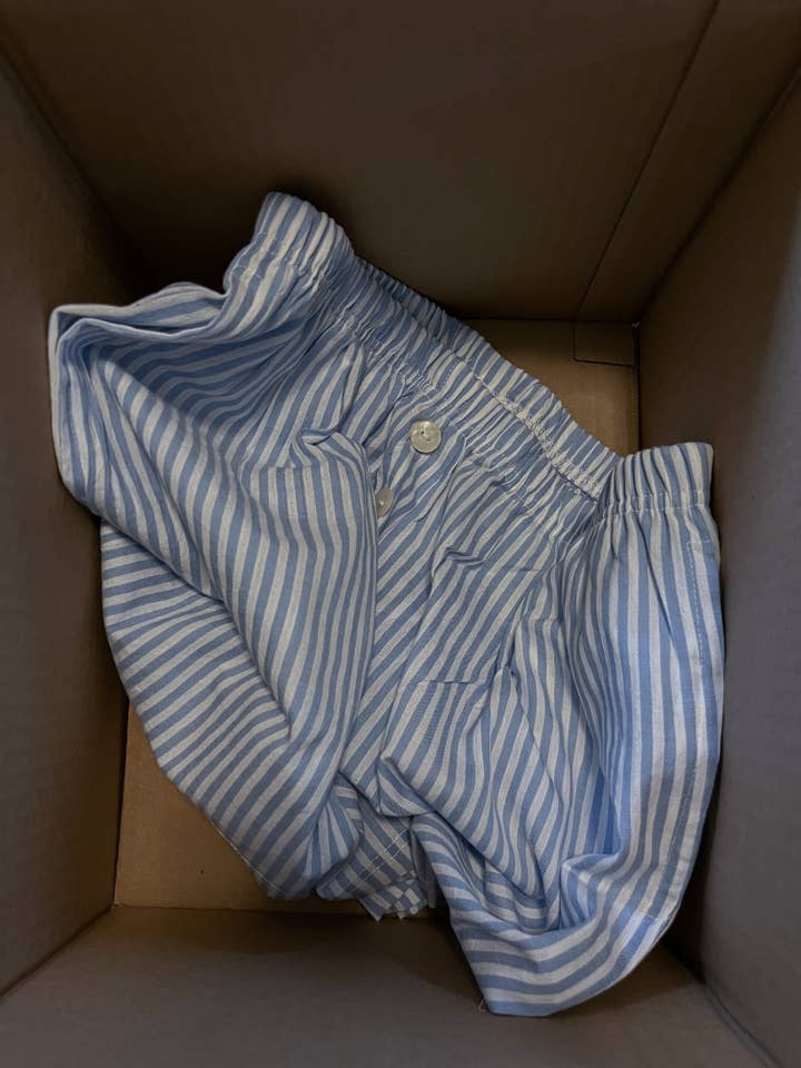 Wildflo Studio - Wholesale Shorts - Women's - Boxer Shorts Light Blue Pinstripe